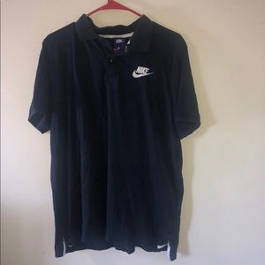 Men’s Nike shirt